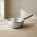 Stieltopf 18 cm, gehämmertes Aluminium